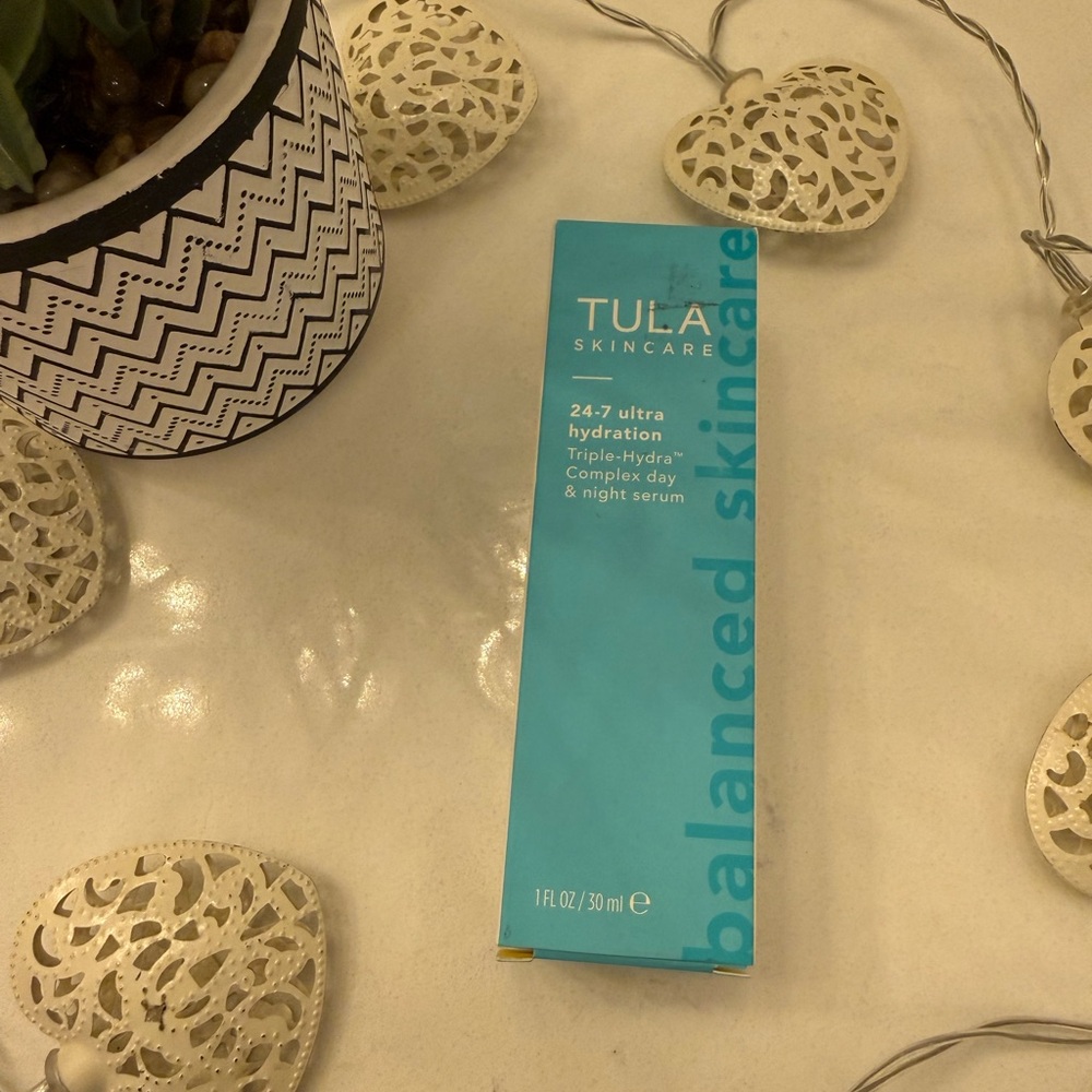 New - Tula Skincare Aqua and‎ White Hydration Serum